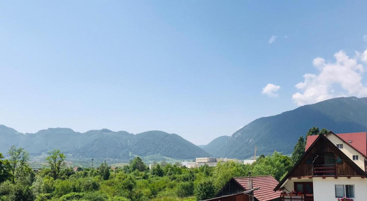 Piatra Craiului Residence Zarnesti Ngoại thất bức ảnh